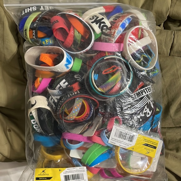 Bracelets - Picture 2 of 3